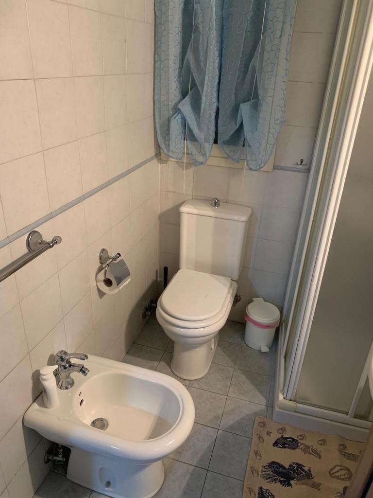 Airport Bedroom House Катания Экстерьер фото